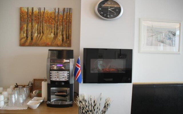 100 Iceland Hotel