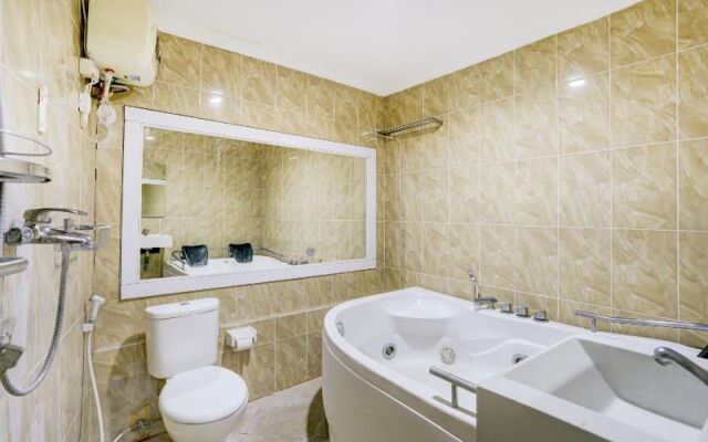 OYO 90131 Liberty Guest House