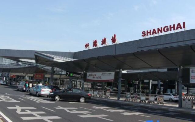 Yitel (Shanghai National Convention and Exhibition Center Qingpu Huaxin)