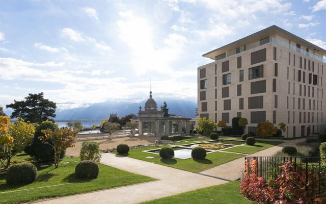 Montreux Lake View Apartments and Spa