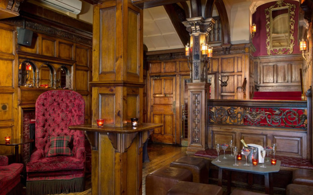 The Gore London – Starhotels Collezione