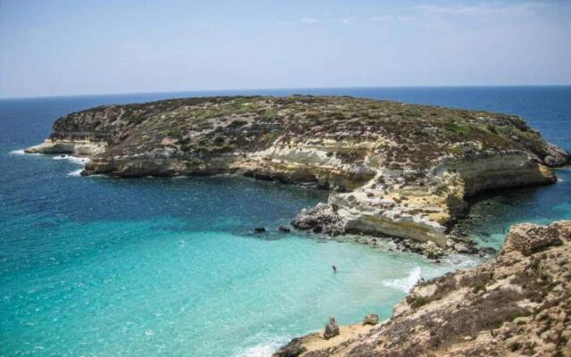 Inviting apartment in Ispica near the seabeach