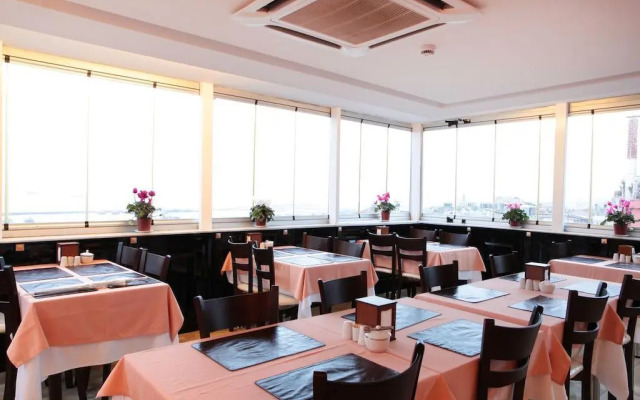 Salinas Istanbul Hotel