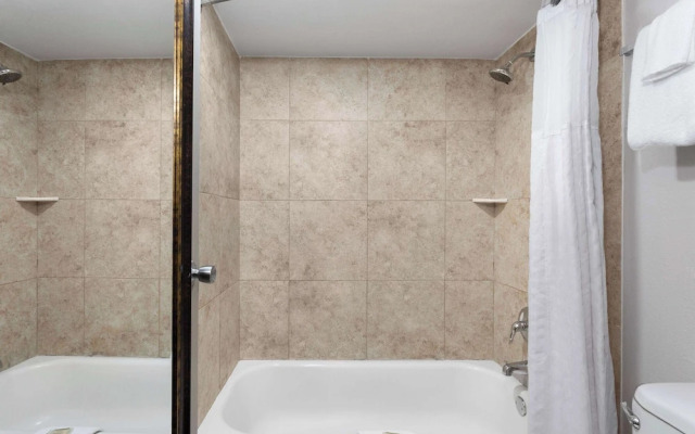 Days Inn Wildwood I-75