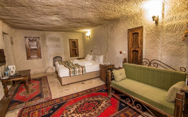 Elegance Cave Suites