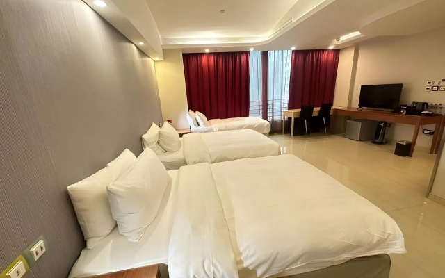 Harbour Bay Hotel