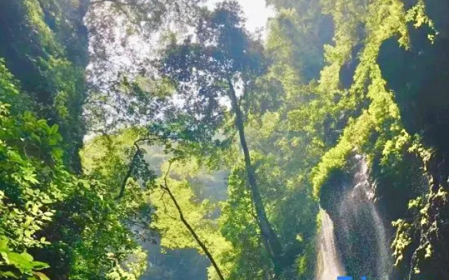 Yongshun Minzu Hotel