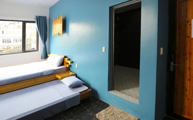 Cat Ba Pod Hostel