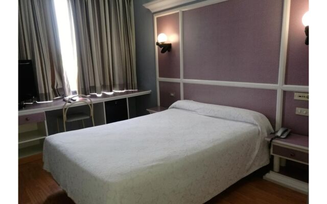 Hotel Faranda Express Las Lomas