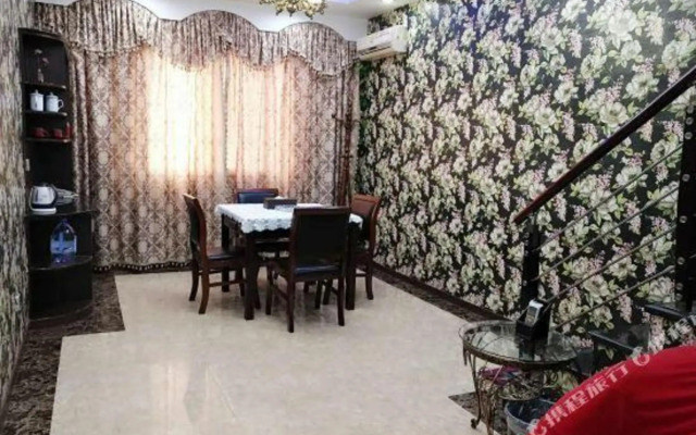 City Holiday Hotel