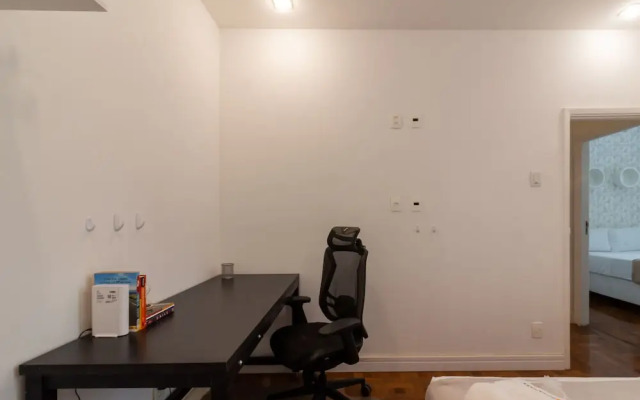 2 Minutes From Copacabana Beach D302