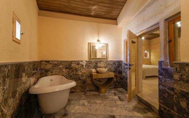 Henna Hotel - Adults Only