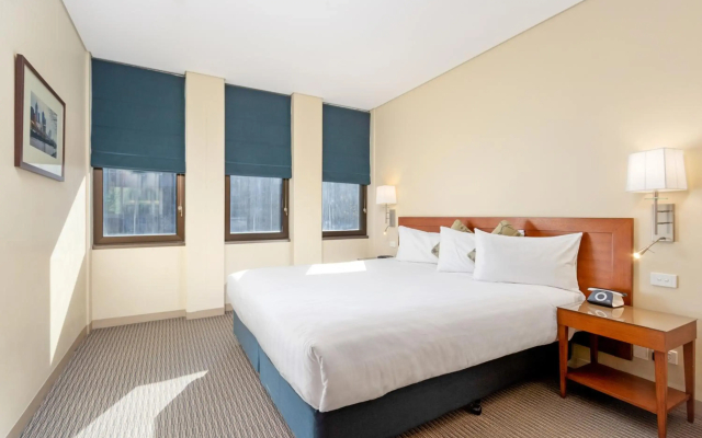 Batman’s Hill on Collins