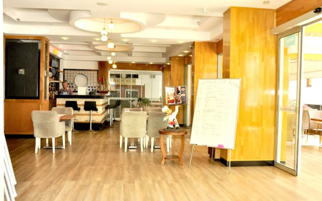 Magi Apart Hotel