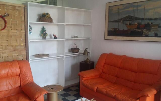 Apart 1452