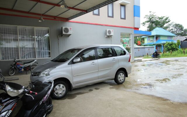 Airy Mandonga Laute Tiga 48 Kendari