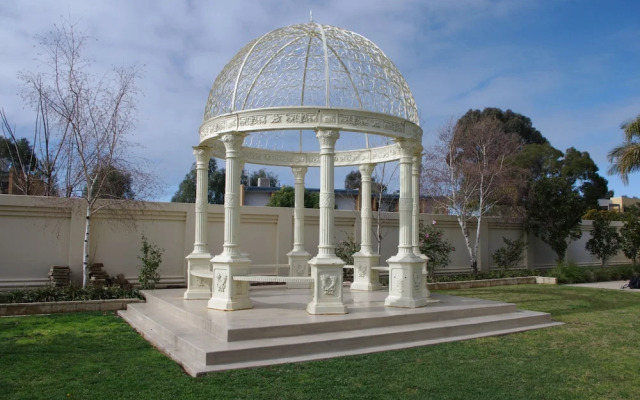 The Carrington Manor