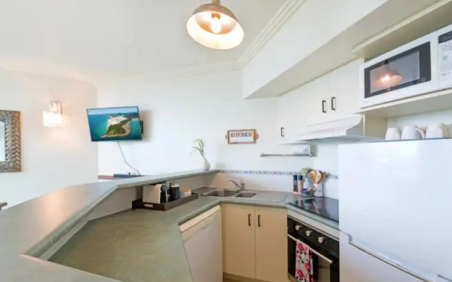 ☆Airliedise☆NO hills☆Kitchen☆5min walk 2 Ferry terminal☆WiFi☆Netflix