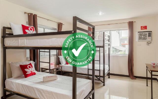 ZEN Rooms Basic 10th Ave Cubao