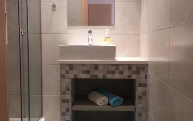Savvas Apartments