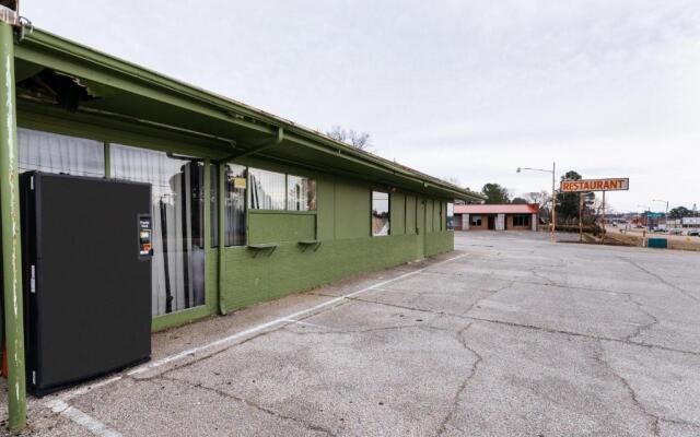 OYO Hotel Holly Springs MS