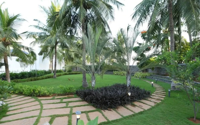 Coco Retreat Farm