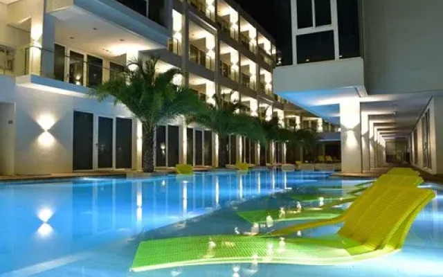 Astoria Current - 4 Nights, Malay, Aklan, Philippines