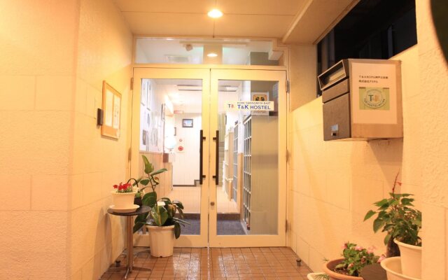 T&K Hostel Kobe Sannomiya East
