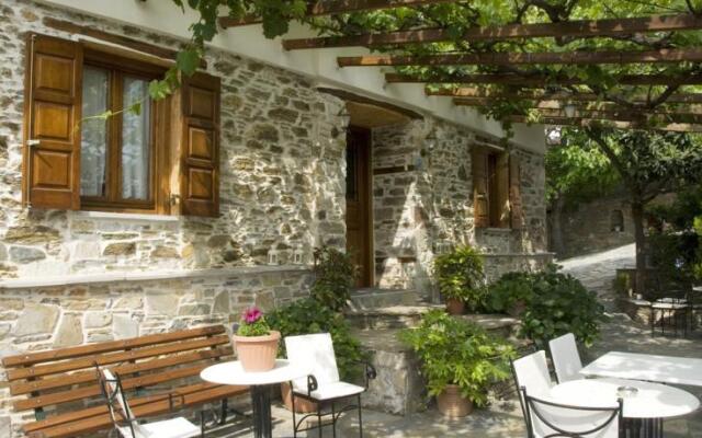 Guesthouse Triantafyllies