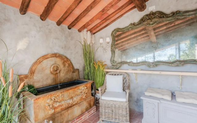 Villa Lina in Lucca With 4 Bedrooms and 3 Bathrooms