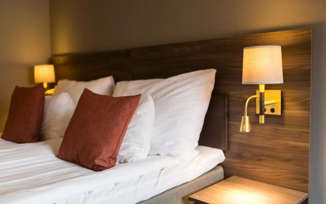 Home Hotel Uman