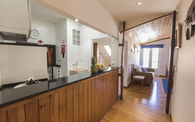 Santa Justa Elevator by Rentestate