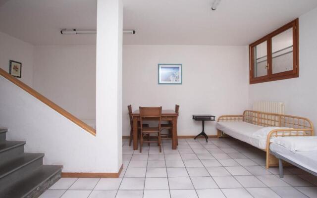 N57 - Numana, Villa Con Giardino a 200mt Dal Mare