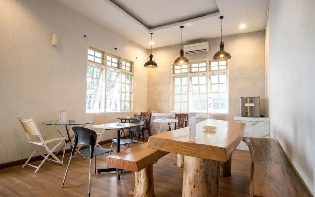 Wisma Sudirman By OYO Rooms
