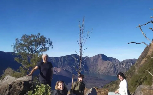 Tetebatu Valley Bungalows