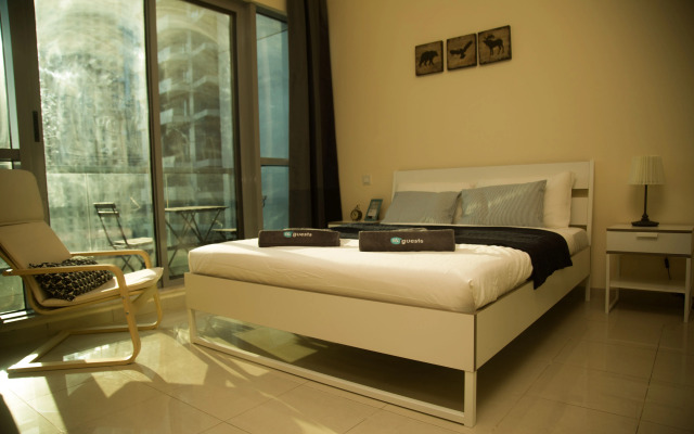 Beautiful Home, Wake Up To Superb Marina Views