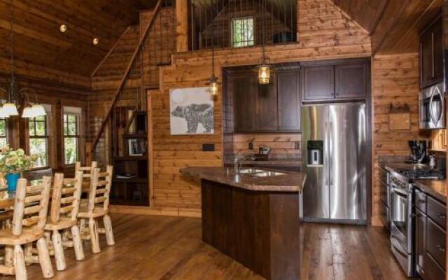 Crosslake Treetop Village