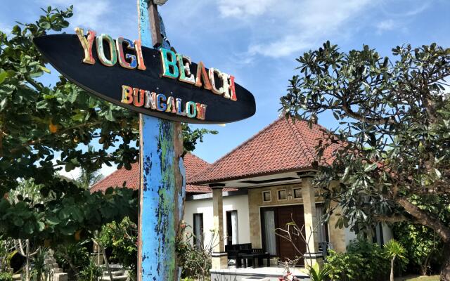 Yogi Beach Bungalow & Restaurant Lembongan