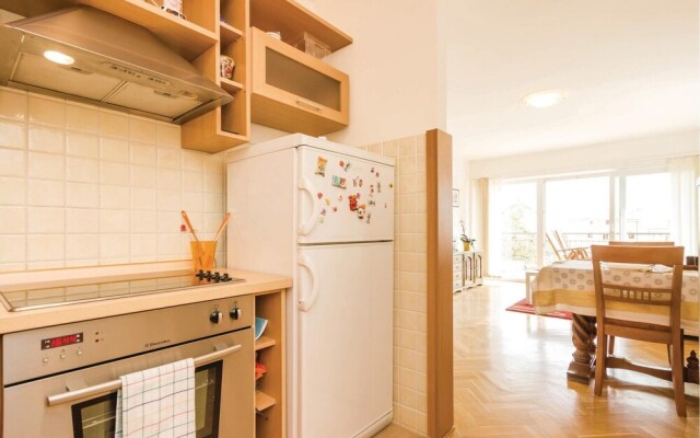 Beautiful Home in Matulji With Wifi and 2 Bedrooms