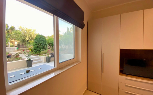 Maltese Garden Villa