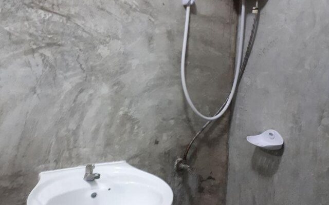 Baanklong Amphawa Homestay