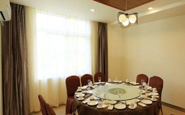 Express 318 Motel Xinduqiao Branch