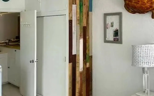 The Art Studio 12 Beachfront Apartment Barbados