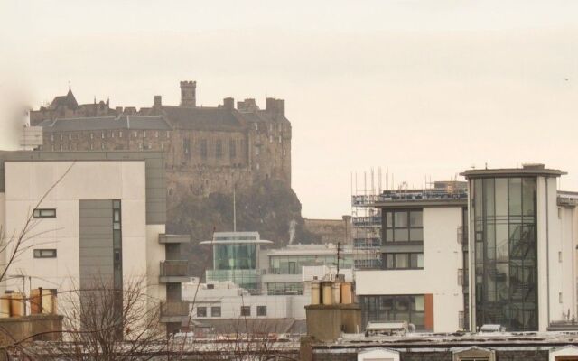 Castle View Apartment