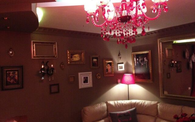 Art Rustic Hotel