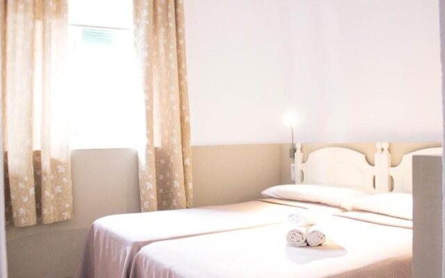 Hostal El Arco