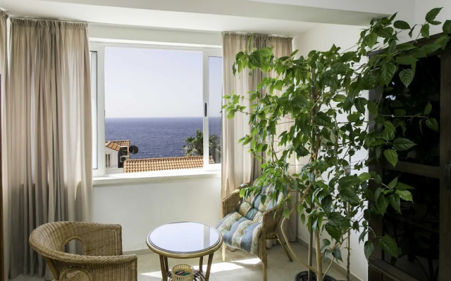 Apartment Bor
