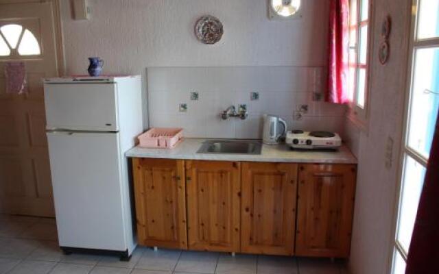 Pelagia Apartments