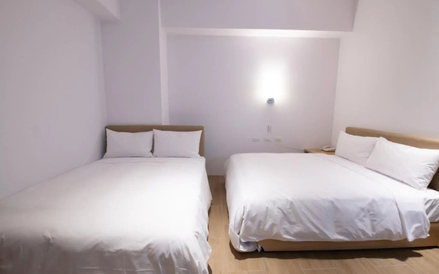 LIANN Hotel