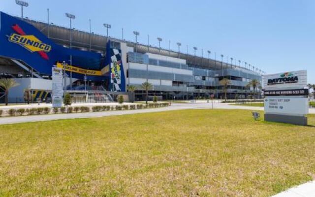 Surfside Club Unit #109